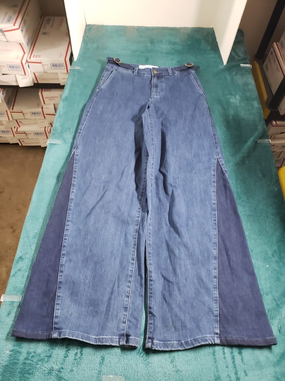 Me Jennie Garth Jeans Size 4 Women Blue Two Tone Pants Me Ladies Hayden Wide Leg